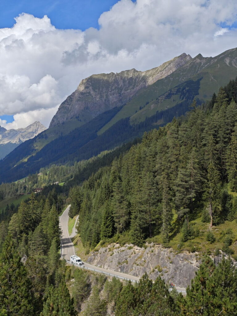 Die Straße auf das Hahntennjoch ist wunderschön - aber auch kurvig